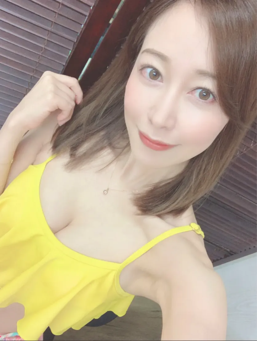f4b3689a3f7bdaf287f4dd7d460ff921_1778813132_2432.webp